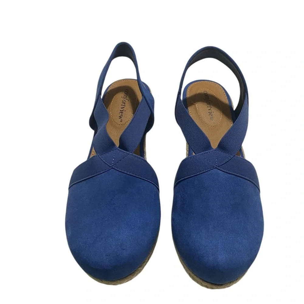 Comfortview Women's Wide Width The Elodie Espadrille new with out tags.